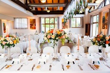 Hochzeit: Restaurant Gutshof