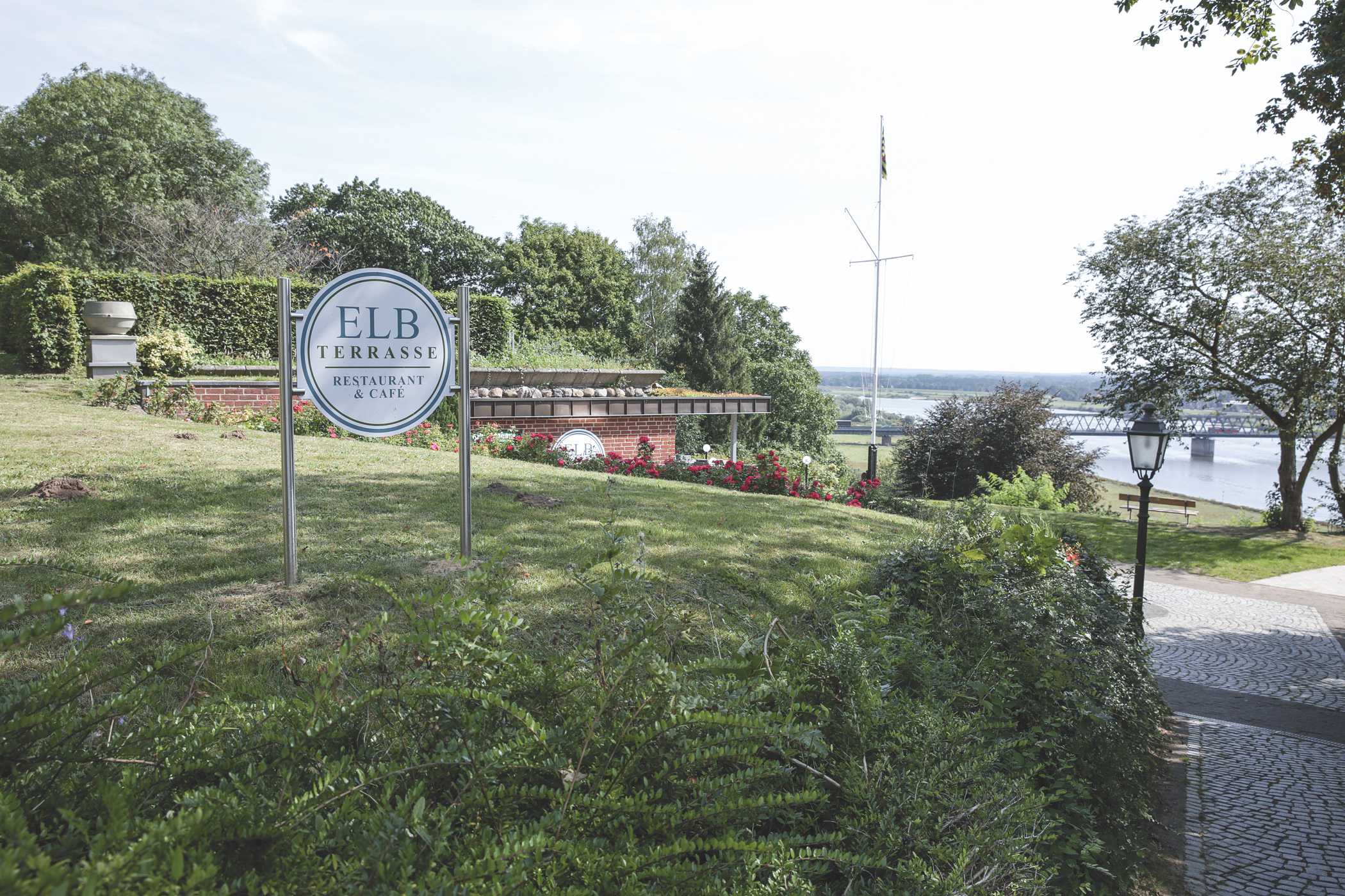Mariage - Kirche - Allemagne - Ihr schönster Tag an einem ganz privaten Veranstaltungsort. - Restaurant Elbterrasse Lauenburg
