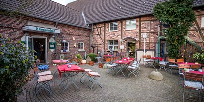 Hochzeit - Garten - Münsterland - Biergarten und Außenmöglichkeiten garantieren bei jedem Wetter eine gelungene Veranstaltung - Landgasthaus Klaukenhof mit Freizeitpark