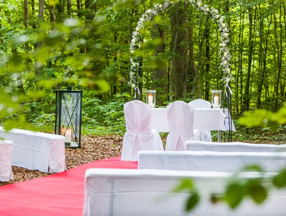 Hochzeitslocation: Waldhochzeit - Hotel Birke