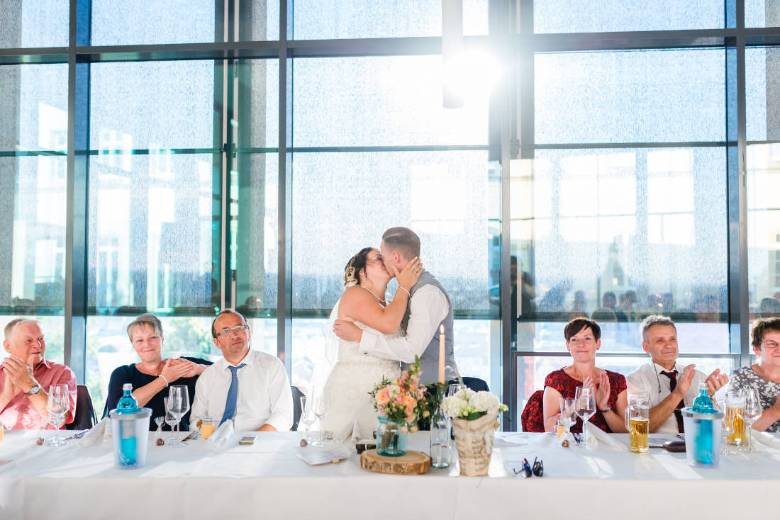 Hochzeitslocation: Heiraten auf Schloss Sonnenstein | Schloßcafé Pirna