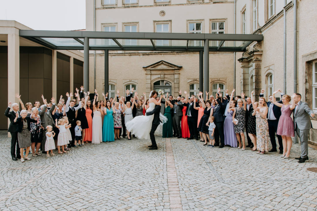 Hochzeitslocation: Heiraten auf Schloss Sonnenstein | Schloßcafé Pirna