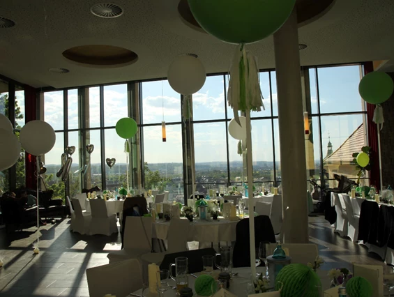 Hochzeit: Heiraten auf Schloss Sonnenstein | Schloßcafé Pirna