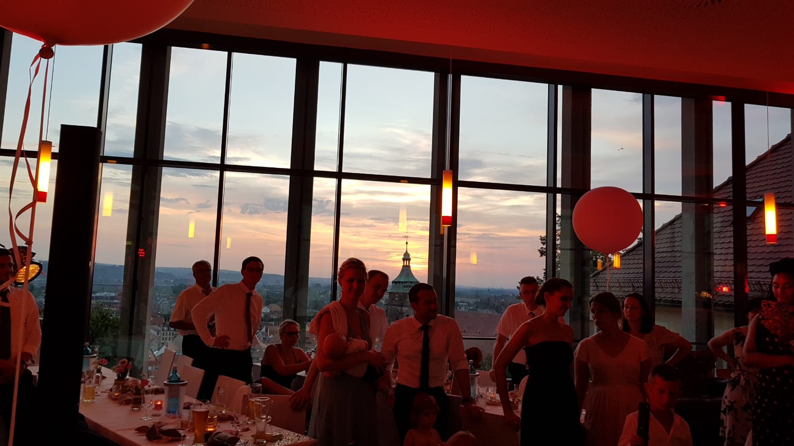 Hochzeitslocation: Heiraten auf Schloss Sonnenstein | Schloßcafé Pirna