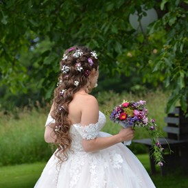 Hochzeit: Die Braut am Vedahof - Vedahof - Gramastetten