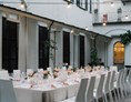 Hochzeit: Der Innenhof mit Blick auf den privaten Garten ist im Sommer ideal für einen Aperitif oder ein Essen im Freien. - Villa Piceni