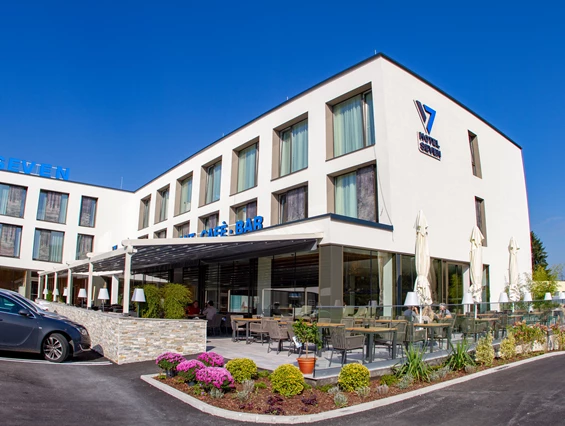 Hochzeit: Außenansicht - Hotel Seven Villach