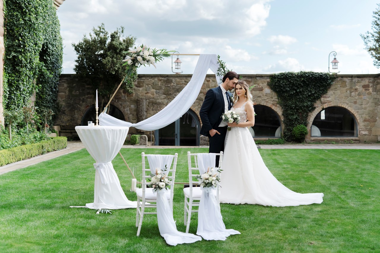 Burg Stettenfels Information about the banquet halls Rose Garden