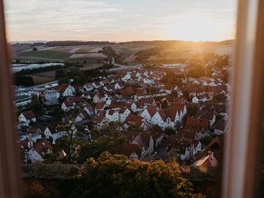 Hochzeitslocation: Ein Blick auf den idylischen Ort Untergruppenbach. - Burg Stettenfels