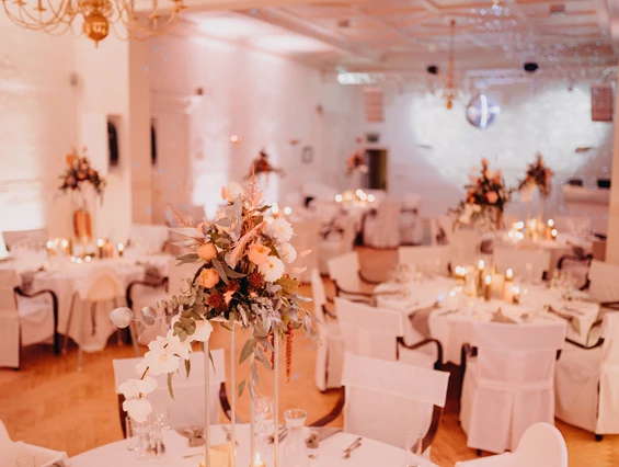 Hochzeit: Der große Festsaal des Schloss Wulkow. - Schloss Wulkow