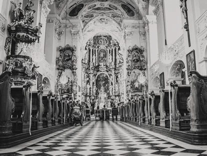 Hochzeit - Leutschach (Leutschach an der Weinstraße) - Die nahegelegene Kirche für eine kirchliche Trauung. - Schloss Stainz