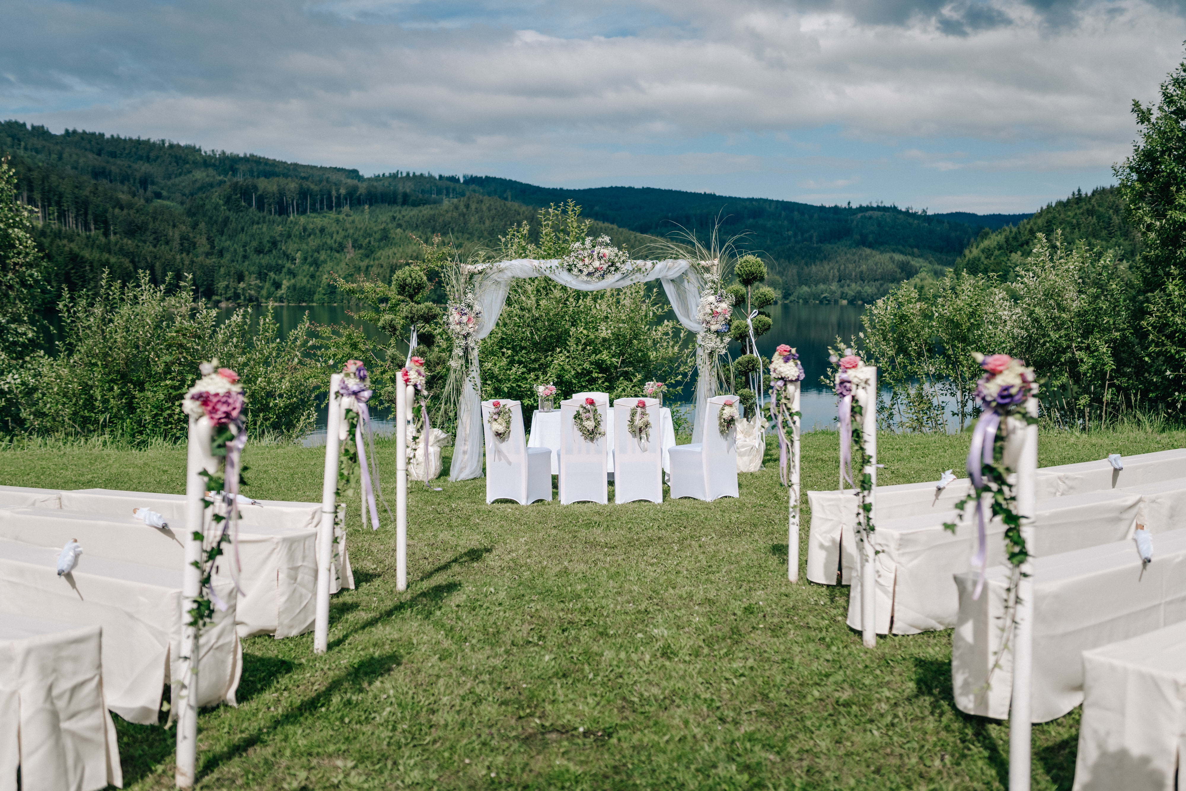 Mariage - Stainz - Eine Trauung im Freien am Soboth Stausee in der Wanderregion Steiermark. - Sobother Stausee