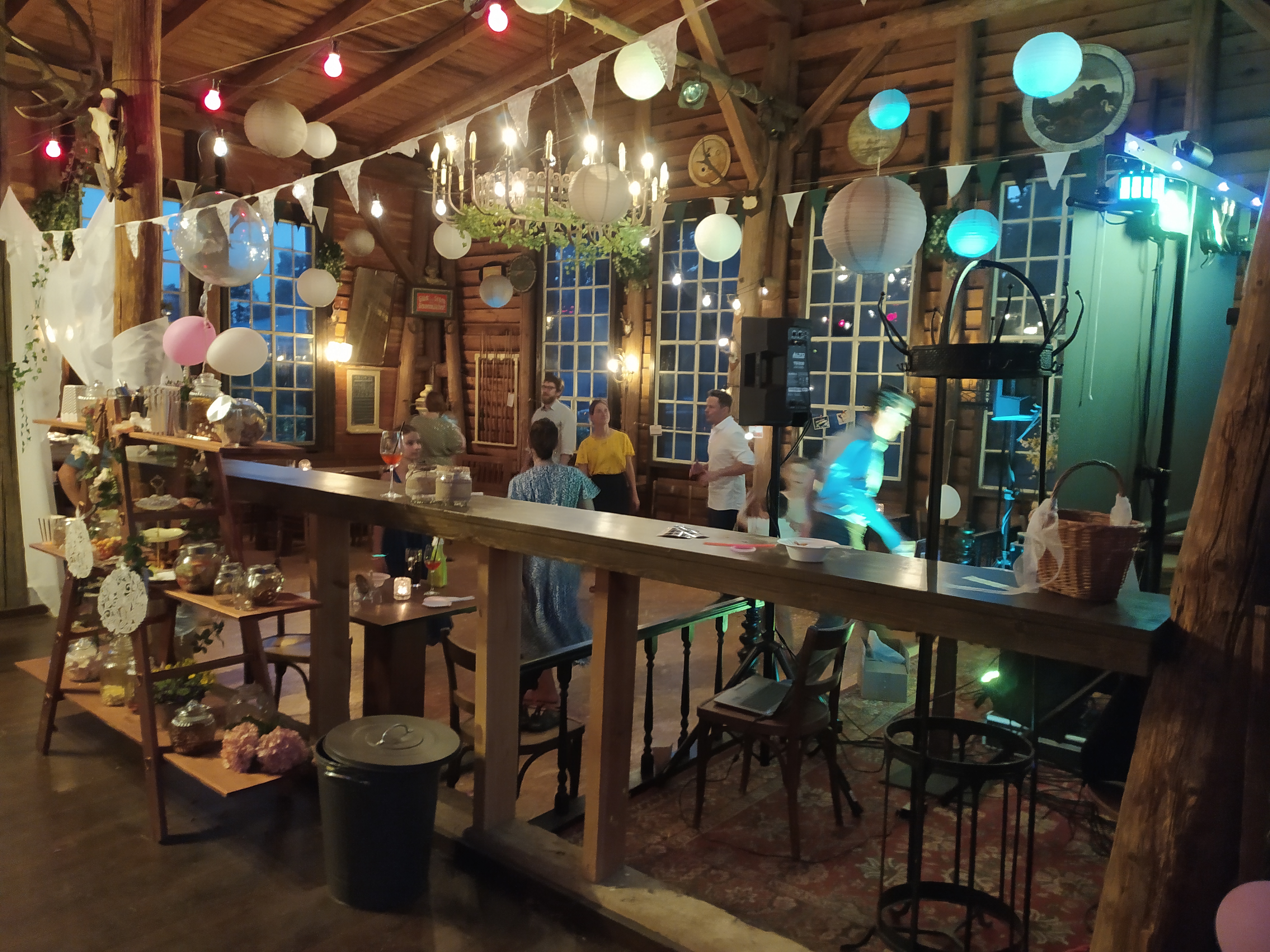 Hochzeitslocation: ...Blick auf die Tanzfläche... - Alte Försterei