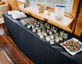 Hochzeit: Selbstverständlich bietet die MS Charleston dem Brautpaar und seinen Gästen erstklassigen kulinarischen Service. - Bunte Flotte - MS Charleston