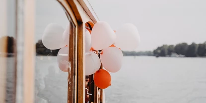 Hochzeit - Berlin-Stadt Prenzlauer Berg - Das Hochzeitsschiff MS Charleston auf großer Fahrt. - Bunte Flotte - MS Charleston