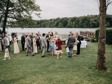 Hochzeitslocation: Eine Hochzeitsfeier mit beeindruckendem Blick über den Werbellinsee. - Café Wildau - Werbellinsee