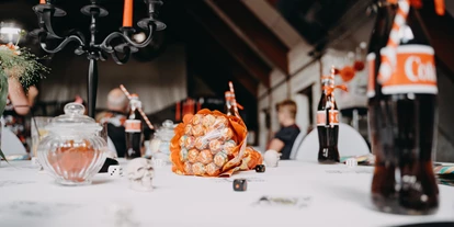 Hochzeit - Berlin-Stadt Prenzlauer Berg - Der Event Hangar des Flugplatzes Werneuchen als Hochzeitslocation. - Event Hangar - Flugplatz Werneuchen