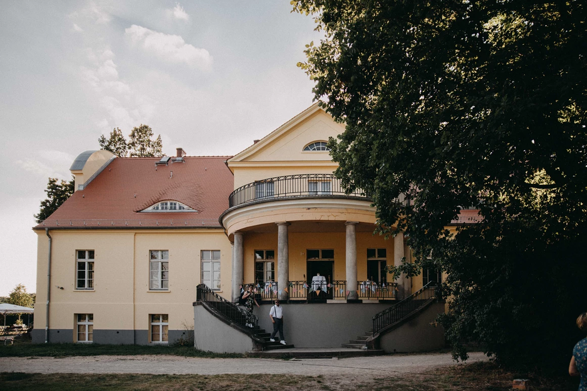 Hochzeitslocation: Das Gutshaus Neukladow im Stadtteil Berlin - Kladow. - Gutshaus Neukladow