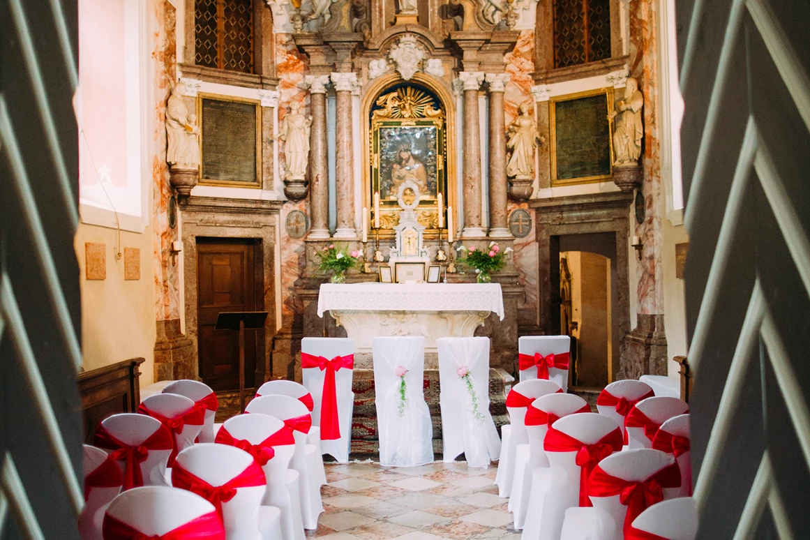Hochzeit: In der Schlosskapelle kann die kirchliche Trauung stattfinden. - Schloss Wasserleonburg