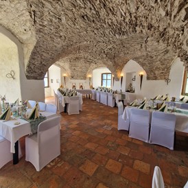 Hochzeit: Der Rittersaal bietet für bis zu 120 Personen Platz. - Alte Burg Gmünd