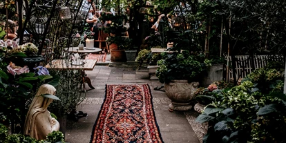 Mariage - Ratingen - Im Garten des LA DÜ oder der angeschlossenen Weinbar können Sie Ihre Gäste stilvoll empfangen. - LA DÜ