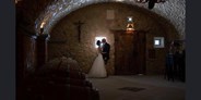 Hochzeit - Art der Location: Eventlocation - Stainz - Vielfältige Möglichkeiten für Hochzeitsfotographie (Weingarten, Käfer Cabrio Oldtimer, Scheune, etc.) - Bioweingut Bleyweis