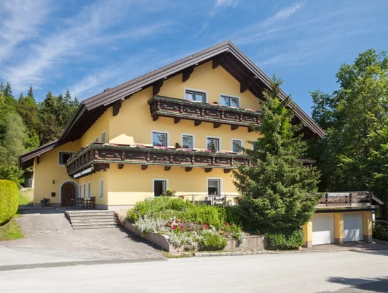 Hochzeit: Unser Apartmenthaus direkt neben unserem Gasthof mit 7 Wohnugne für 4 bis 6 Personen. - Gasthof Krisplwirt