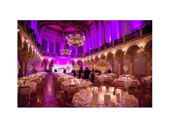 Hochzeitslocation: romantischer Großer Ferstelsaal - Palais Ferstel