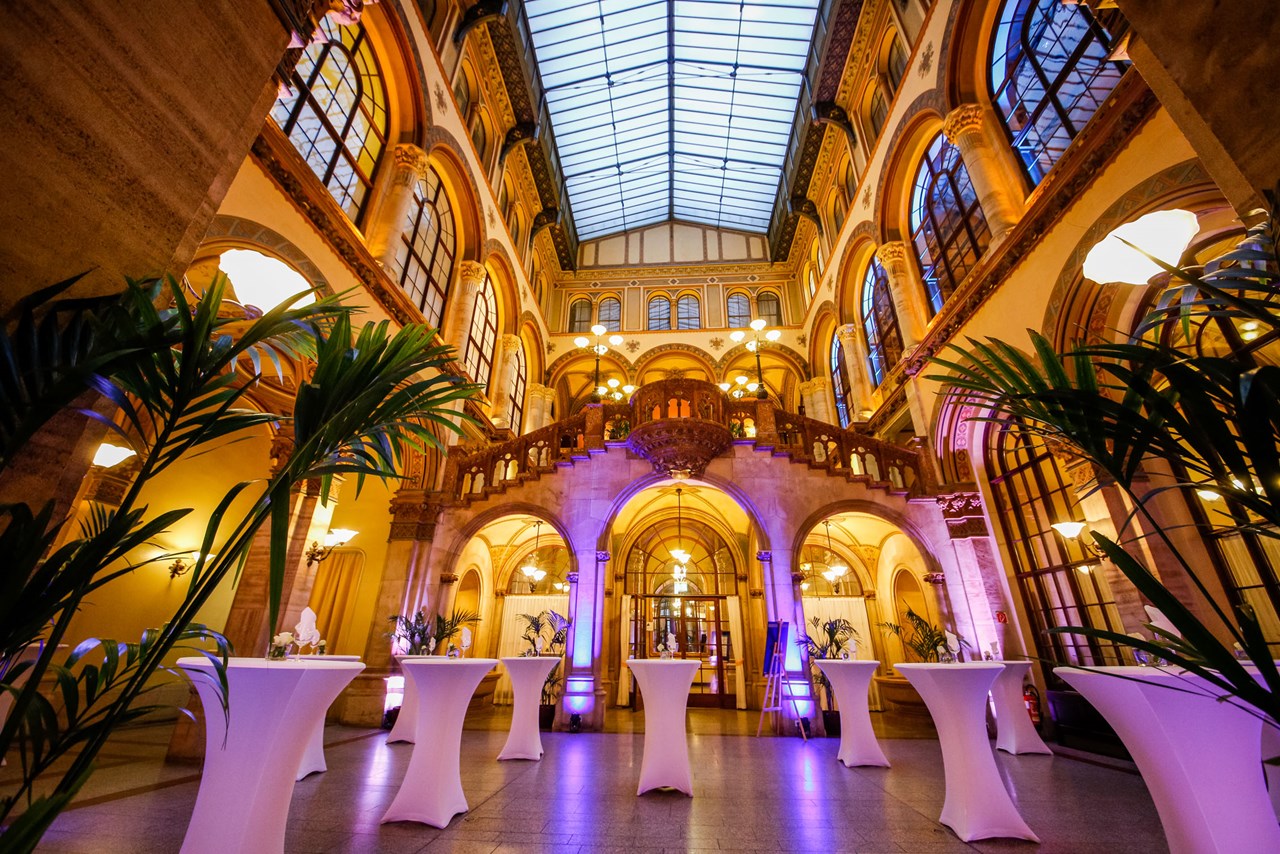 Palais Ferstel Informazioni sulle sale da ballo Cortile porticato