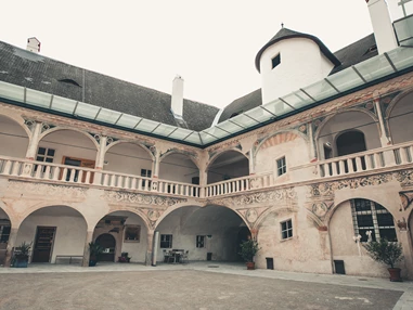 Hochzeitslocation: Schloss Pöggstall