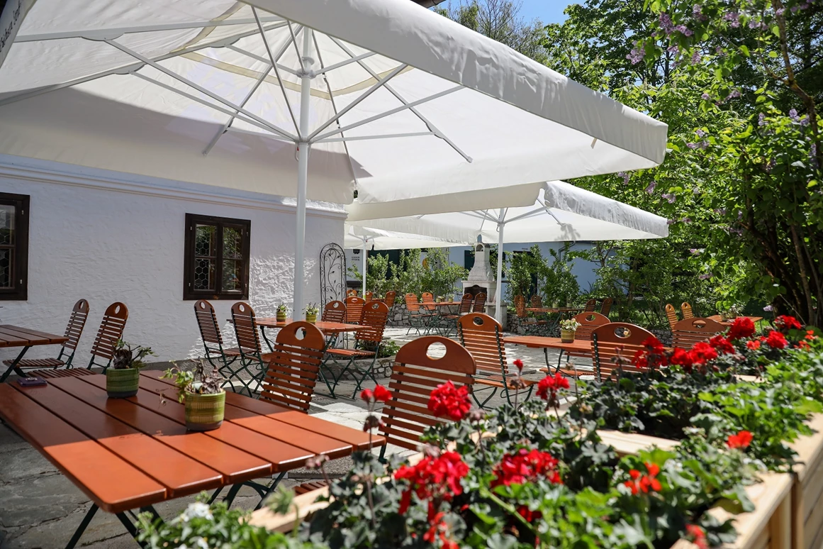 Hochzeitslocation: Erentrudisalm