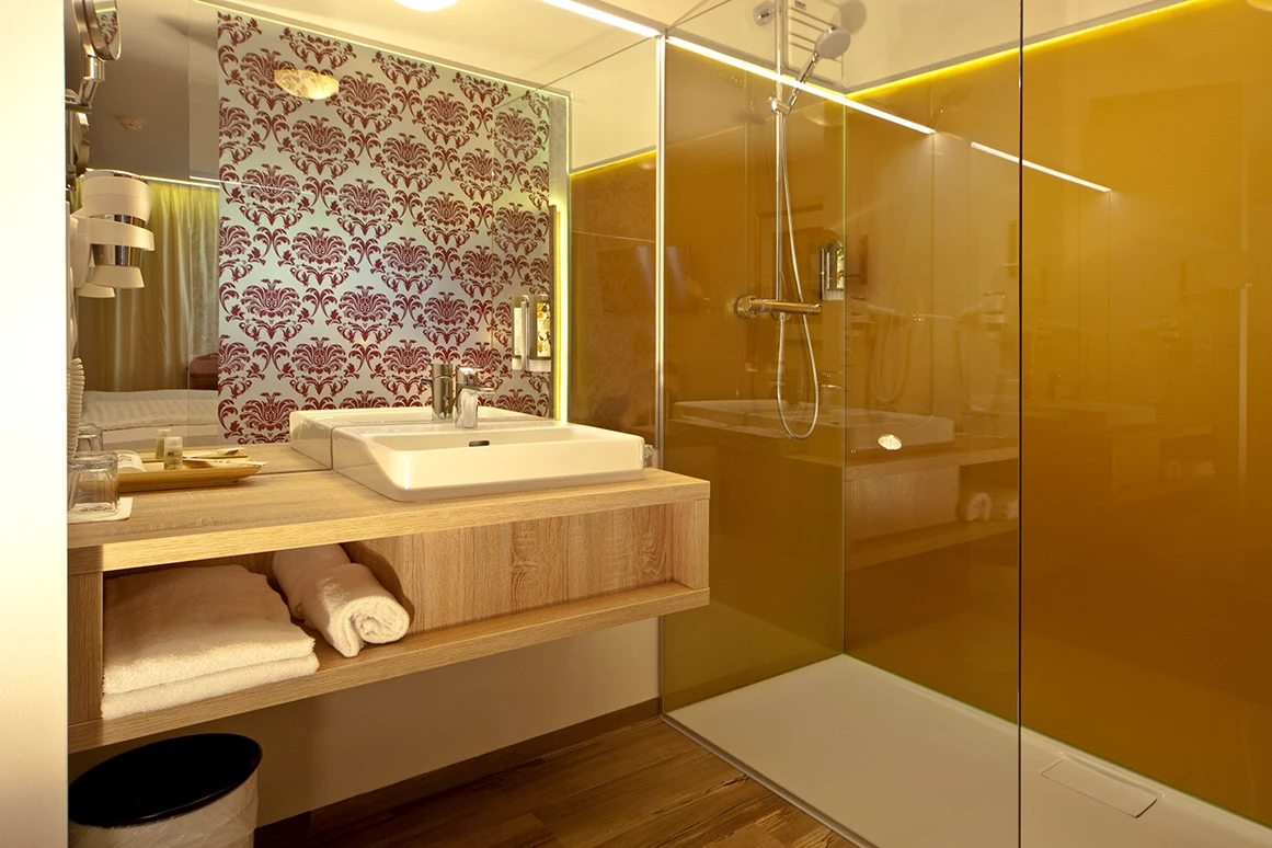 Hochzeitslocation: Badezimmer Familiensuite - Schlosshotel Mondsee