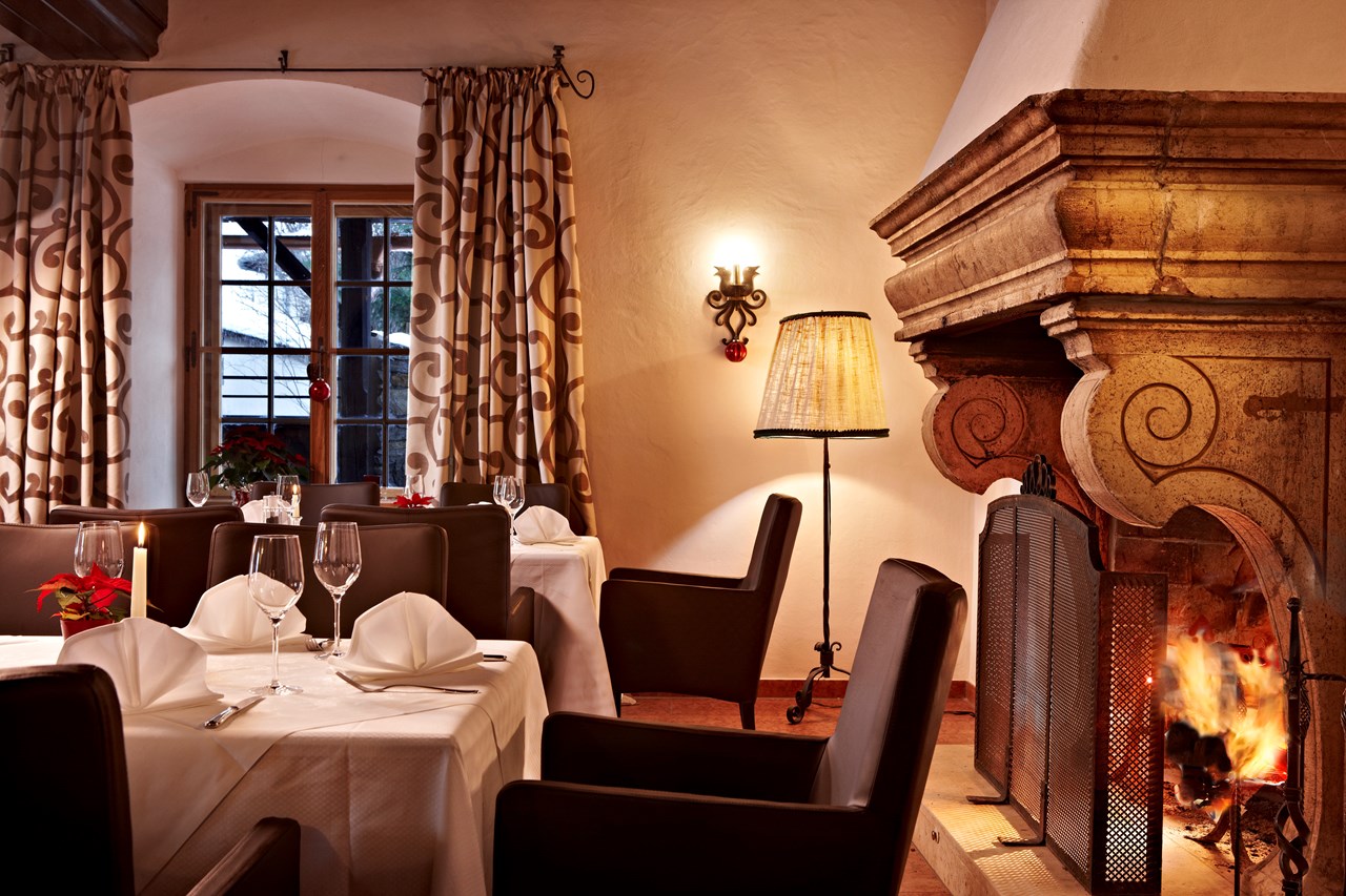 Hotel Schloss Mittersill****S Informations sur les salles de bal Salle avec cheminée