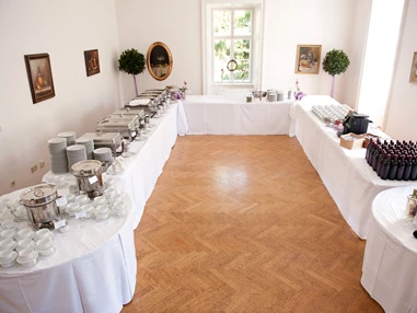 Hochzeitslocation: Heiraten im Veranstaltungsschloss Margarethen am Moos. - Veranstaltungsschloss Margarethen am Moos