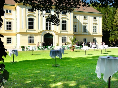 Hochzeitslocation: Heiraten im Veranstaltungsschloss Margarethen am Moos. - Veranstaltungsschloss Margarethen am Moos
