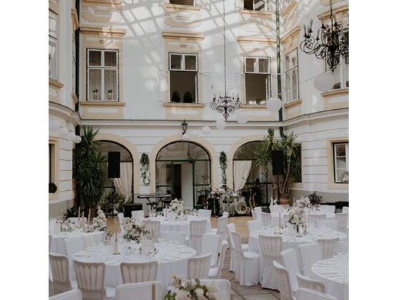 Hochzeitslocation: Veranstaltungsschloss Margarethen am Moos