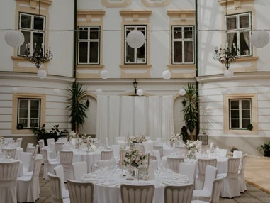 Hochzeitslocation: Veranstaltungsschloss Margarethen am Moos