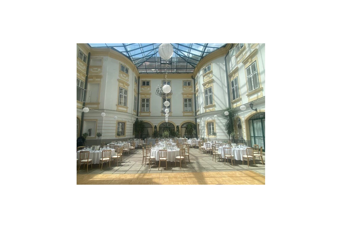 Hochzeitslocation: Veranstaltungsschloss Margarethen am Moos