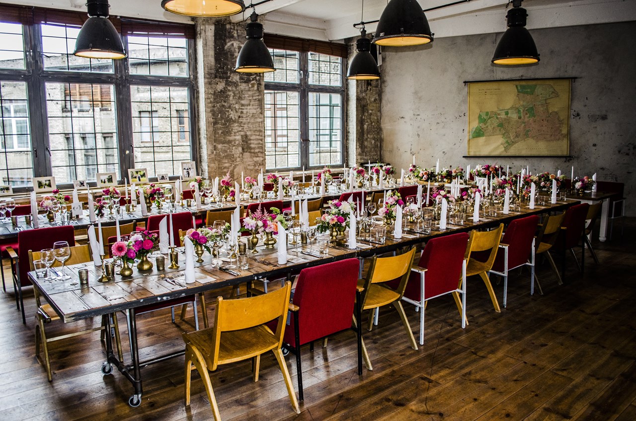 Fabrik 23 Informatie over de balzalen Het klaslokaal en de wintertuin