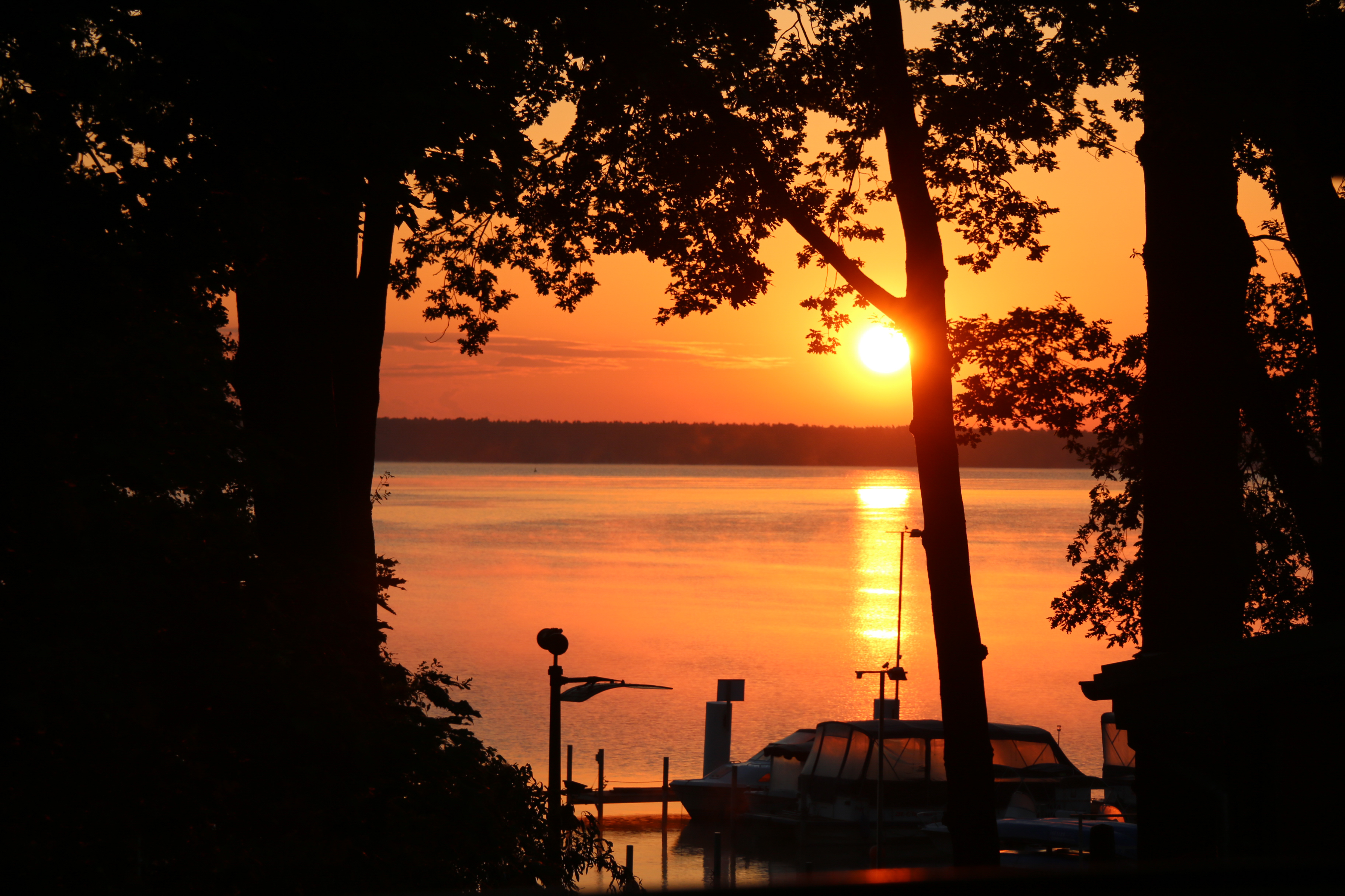 Hochzeitslocation: Sonnenuntergang über dem Mügelsee - Rübezahl am Müggelsee