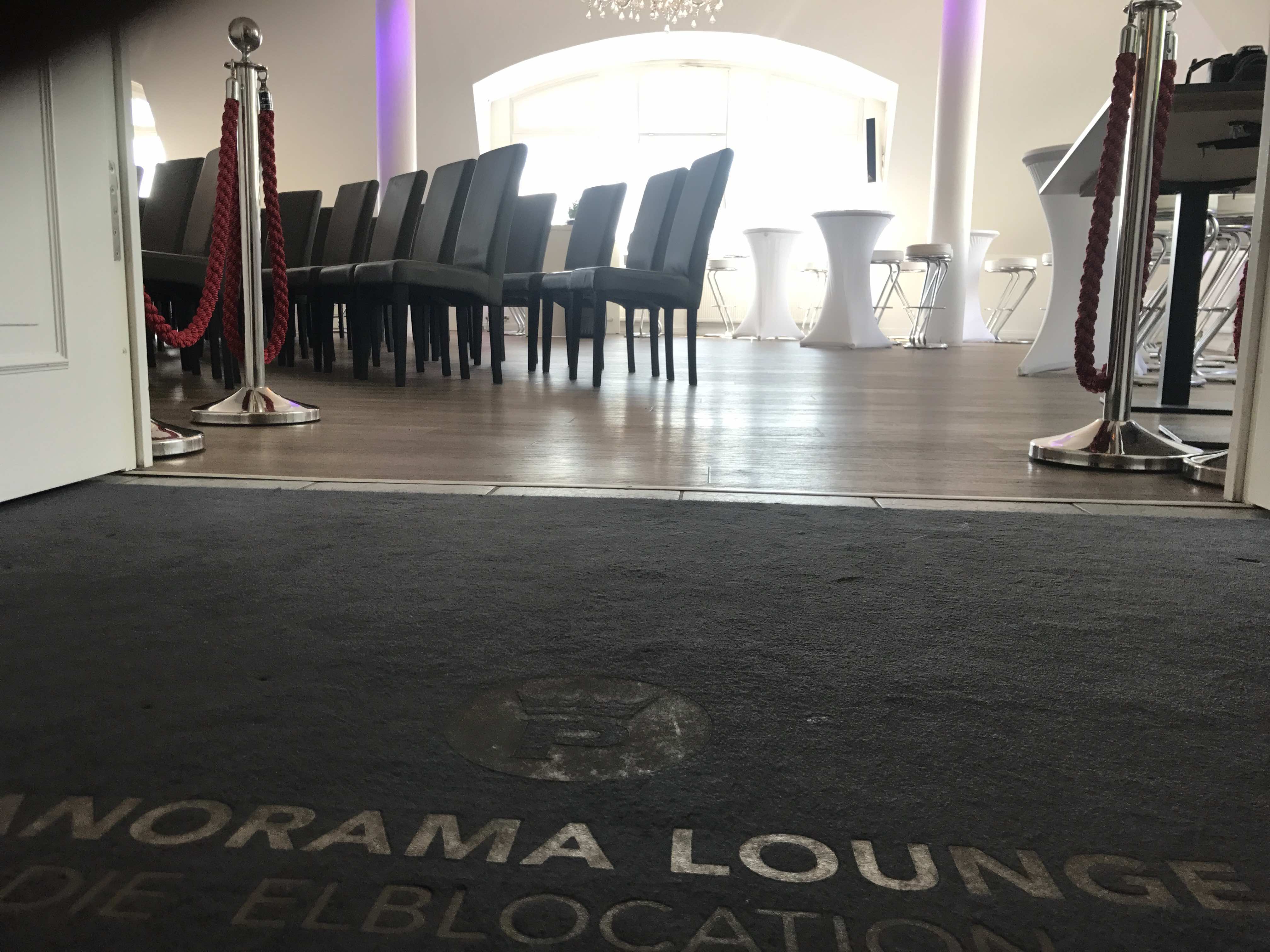 Hochzeitslocation: Elblocation Panorama Lounge 