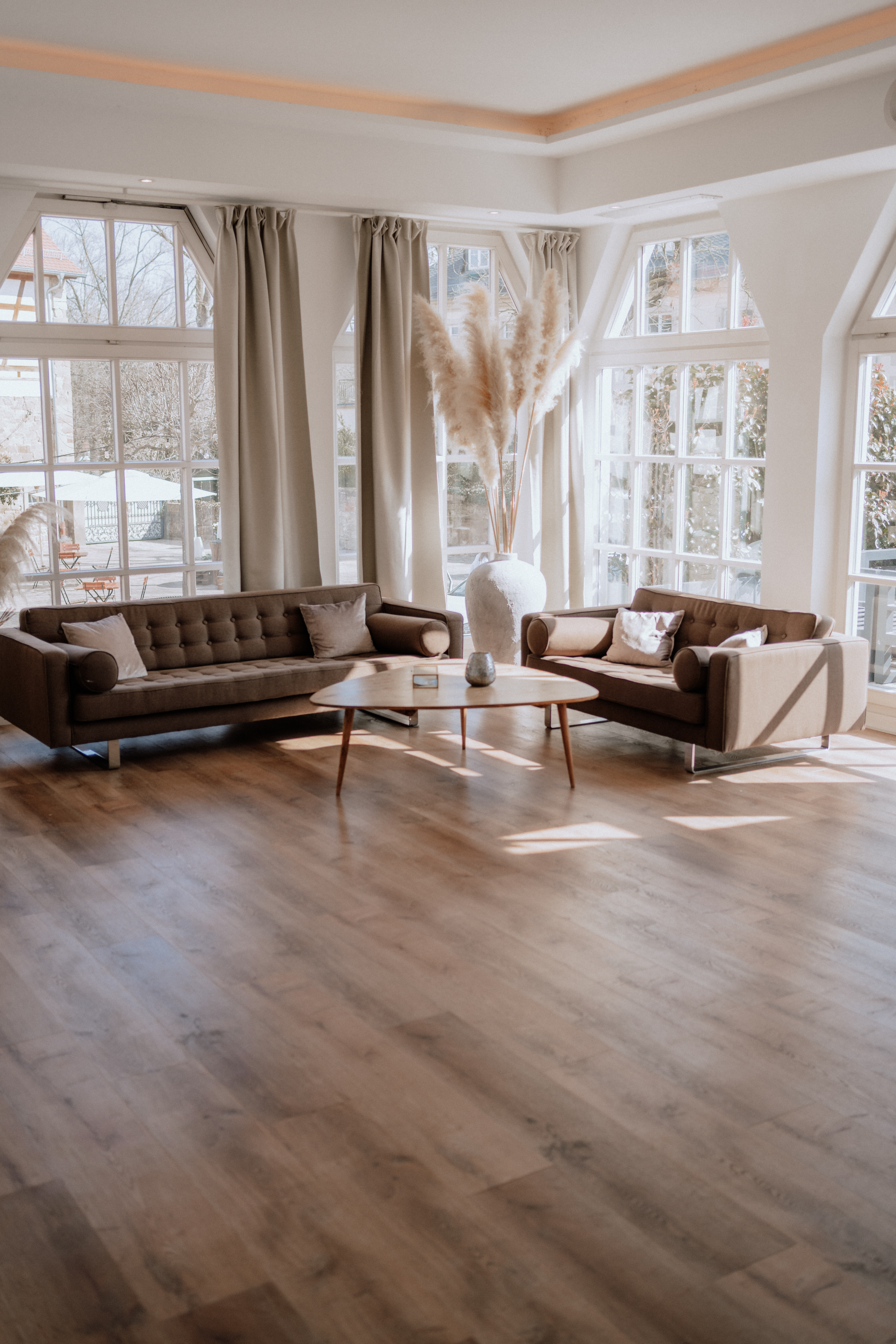 Landgut Schloss Michelfeld  Informatie over de balzalen Galerij hal