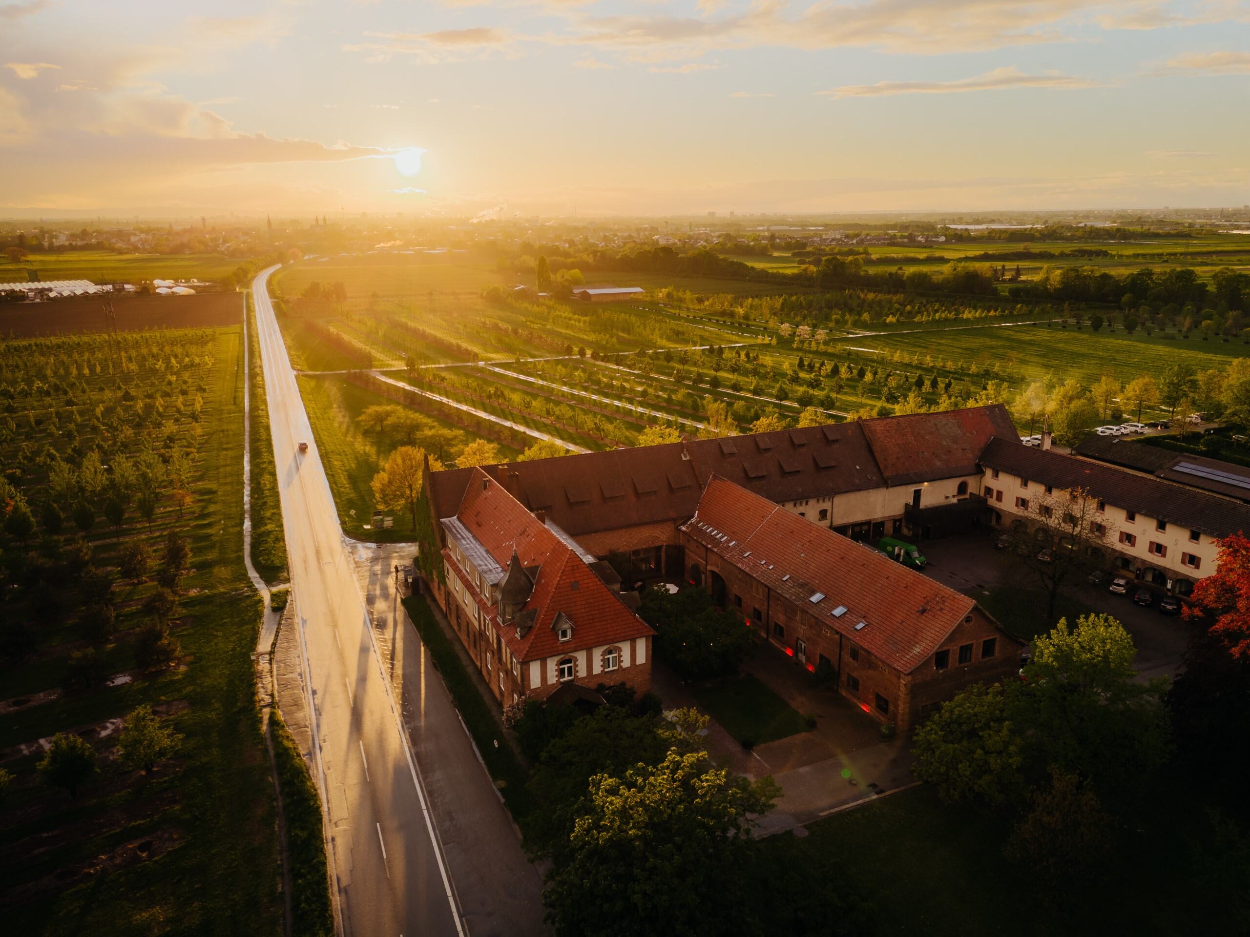 Hochzeitslocation: Drohnenansicht Gutshof Ladenburg - Gutshof Ladenburg