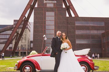 Hochzeit: Fotolocation Zollverein | nutzen Sie die einmalig schöne Kulisse: Zeche Zollverein im Herzen des Ruhrgebiet  - Halle9 Casino Zollverein 
