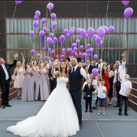 Hochzeit: Ballons und Zusätzliche Dekoration Bestellen wir Ihnen jederzeit gerne - Halle9 Casino Zollverein 