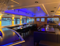 Hochzeit: Blue Hour Atmosphäre in der Dämmerung - Eventschiff Grosser Michel