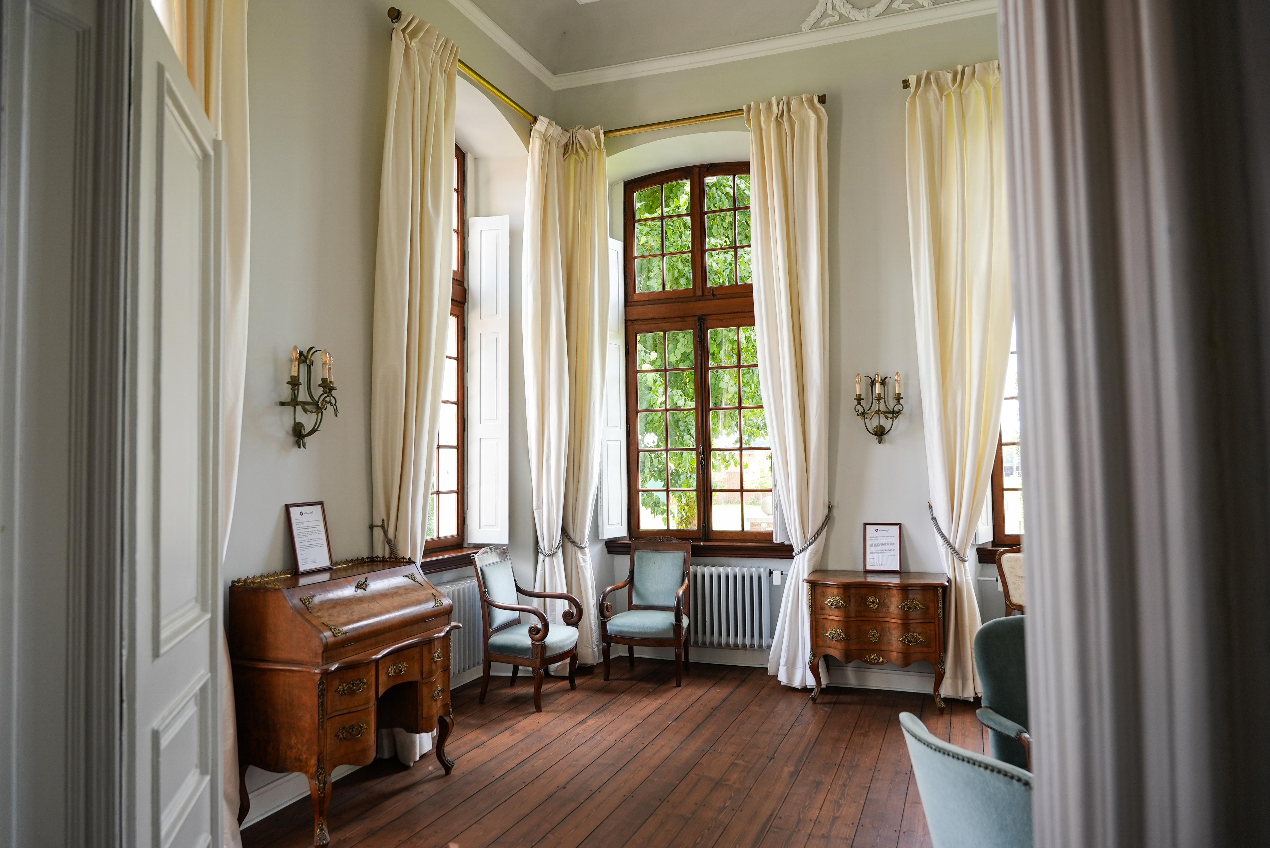 Hochzeitslocation: Zimmer Schloss - Schloss Arff