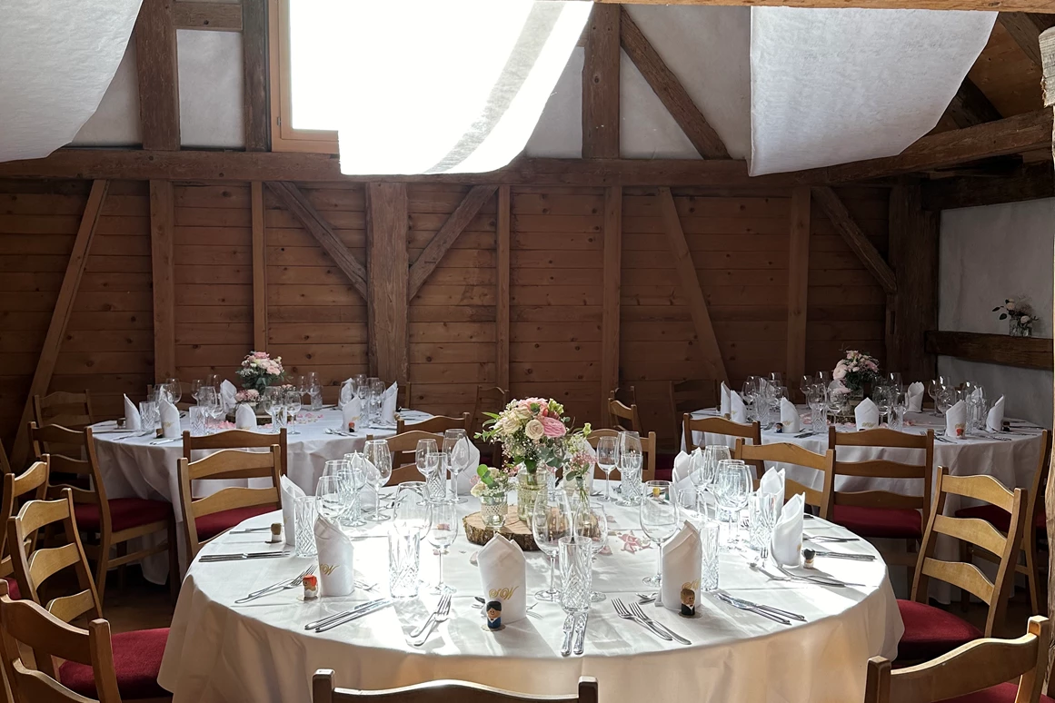 Hochzeitslocation: Schloss-Scheune - Schloss Weinstein
