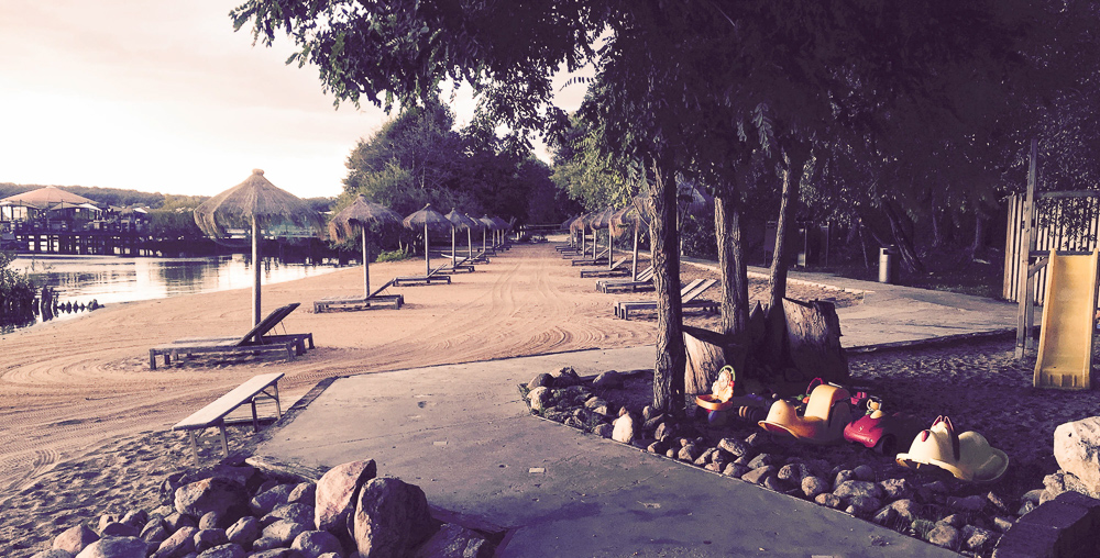 Hochzeitslocation: Strand - Seebad Caputh