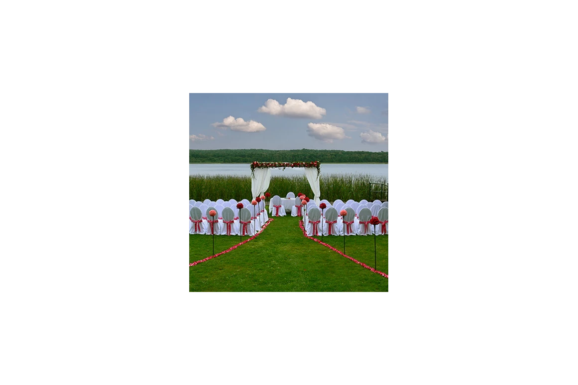 Hochzeitslocation: Schloß Hubertushöhe Storkow bei Berlin